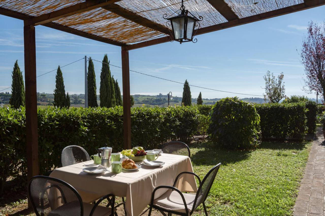 Le Rocche Di Valiano Aparthotel ภายนอก รูปภาพ