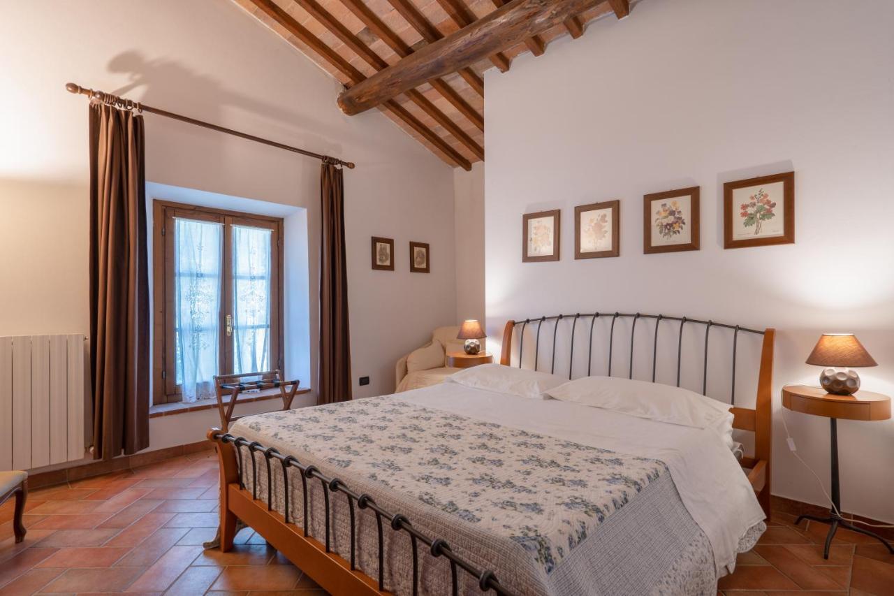Le Rocche Di Valiano Aparthotel ภายนอก รูปภาพ